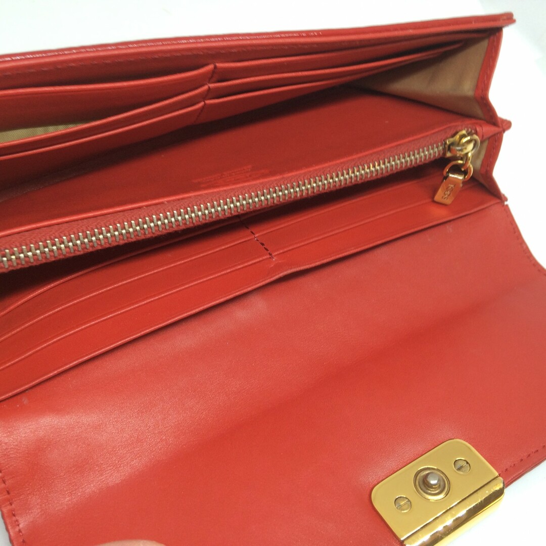 TOD'S(トッズ)のC462　TOD'S　トッズ　エナメル　長財布　ウォレット　レッド　 レディースのファッション小物(財布)の商品写真