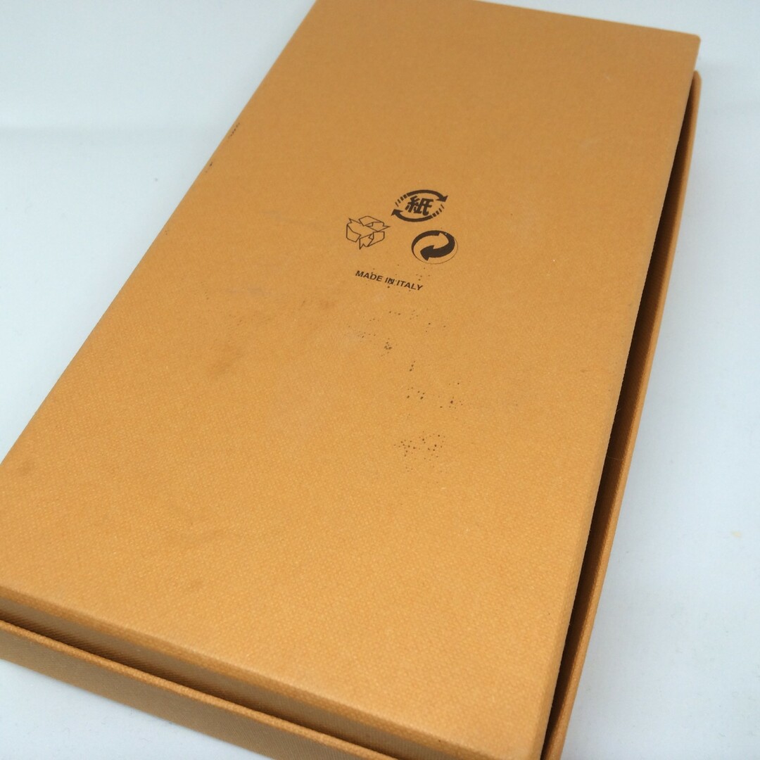 TOD'S(トッズ)のC462　TOD'S　トッズ　エナメル　長財布　ウォレット　レッド　 レディースのファッション小物(財布)の商品写真