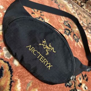 ARC'TERYX(ゴールド/金色系)のフリマアイテム一覧 ARC'TERYX(ゴールド/金色系)のフリマアイテム一覧