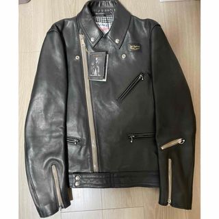Lewis Leathers(ベージュ系)のフリマアイテム一覧 Lewis Leathers(ベージュ系)のフリマアイテム一覧