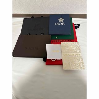 Dior(ショップ袋)のフリマアイテム一覧 Dior(ショップ袋)のフリマアイテム一覧