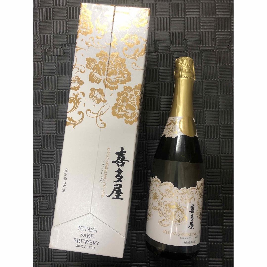 2025公式店舗 ☆新品未開封☆ 専用箱付き 720ml クリスタル スパークリング 喜多屋 日本酒