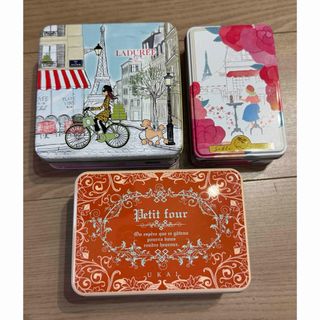 LADUREE(小物入れ)のフリマアイテム一覧 LADUREE(小物入れ)のフリマアイテム一覧