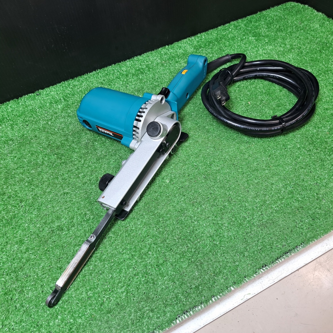 ☆マキタ(makita) ベルトサンダー 9032【岩槻店】 ☆マキタ(makita) ベルトサンダー 9032【岩槻店】