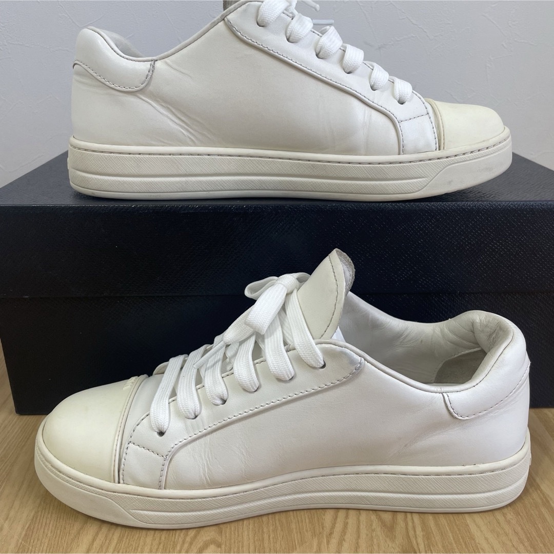 PRADA - PRADA プラダ ロゴ レディース スニーカー 36 23センチ PRADA - PRADA プラダ ロゴ レディース スニーカー 36 23センチ