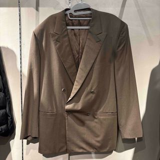 Gianni Versace(テーラードジャケット)のフリマアイテム一覧 Gianni Versace(テーラードジャケット)のフリマアイテム一覧