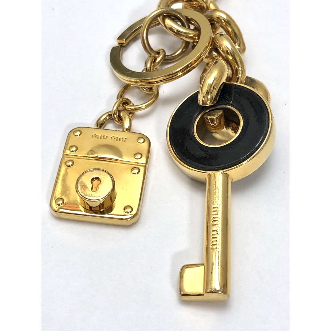 ミュウミュウ チャーム キーホルダー miumiu 18696811 ミュウミュウ チャーム キーホルダー miumiu 18696811