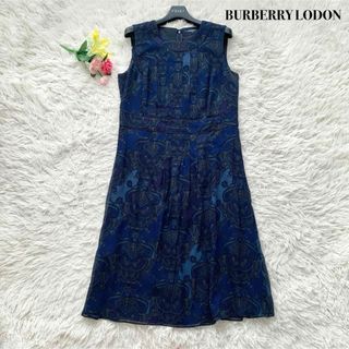 BURBERRY(ノースリーブ ・ ひざ丈ワンピース)のフリマアイテム一覧 BURBERRY(ノースリーブ ・ ひざ丈ワンピース)のフリマアイテム一覧