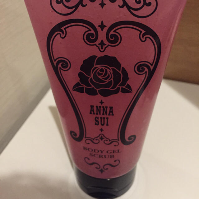 ANNA SUI(アナスイ)のアナスイのスクラブ コスメ/美容のボディケア(ボディスクラブ)の商品写真