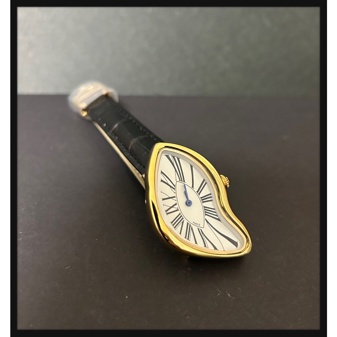 【新品未使用】腕時計　オマージュ　ゴールド　PARIS 黒革ベルト 腕時計 オマージュ ゴールド PARIS 黒革ベルト