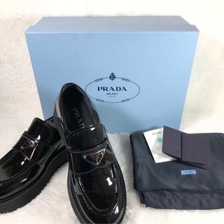 PRADA - 大幅値下げ!【新品・未使用】PRADA ブラックレザー PRADA - 大幅値下げ!【新品・未使用】PRADA ブラックレザー