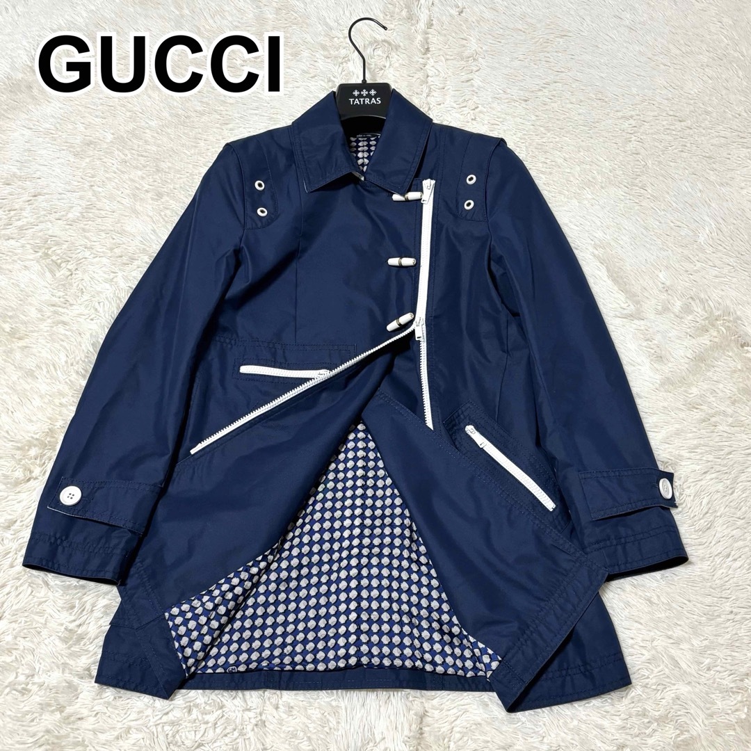 GUCCI グッチ スプリングコート ミドル丈 装飾 内側総柄 貝殻柄 GUCCI グッチ スプリングコート ミドル丈 装飾 内側総柄 貝殻柄