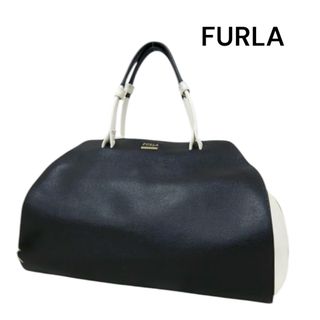 FURLA(ホワイト/白色系)のフリマアイテム一覧 FURLA(ホワイト/白色系)のフリマアイテム一覧