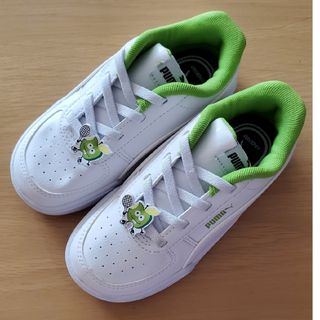 PUMA - プーマ エボルブトレイル JR 靴 22,5cm 新品 (2161)の PUMA - プーマ エボルブトレイル JR 靴 22,5cm 新品 (2161)の