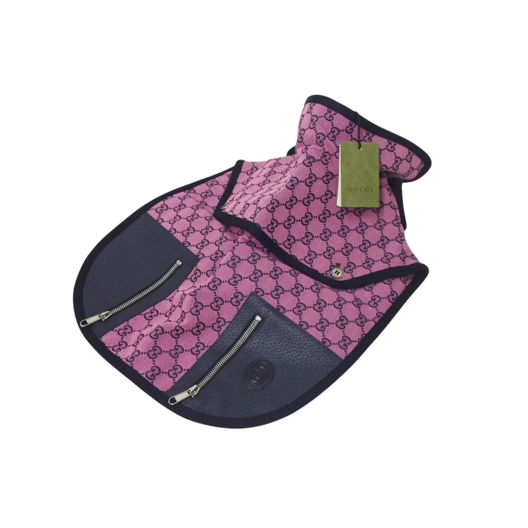GUCCI - 新品未使用 GUCCI グッチ ペット トレンチコート 695730 GUCCI - 新品未使用 GUCCI グッチ ペット トレンチコート 695730