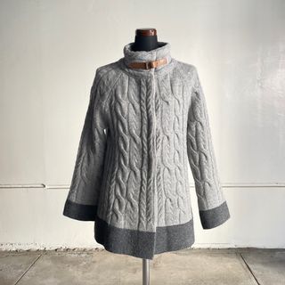 ラジョコンダ(LA JOCONDE)のケーブルニットハイネックカーディガン LA JOCONDE ラジョコンダ A(カーディガン)