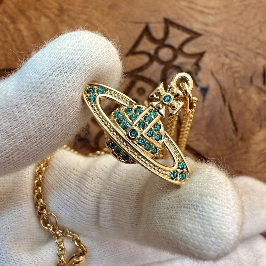 Vivienne Westwood ヴィヴィアンウエストウッド ネックレス