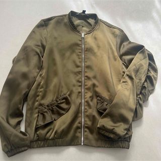 ZARA(グリーン・カーキ/緑色系)のフリマアイテム一覧 ZARA(グリーン・カーキ/緑色系)のフリマアイテム一覧