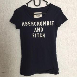 アバクロンビーアンドフィッチ(Abercrombie&Fitch)の★美品★アバクロTシャツ(Tシャツ(半袖/袖なし))