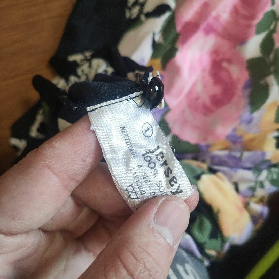 LEONARD - あ2 美品 レオナール シルク100% 花柄 Vネック ロング LEONARD - あ2 美品 レオナール シルク100% 花柄 Vネック ロング