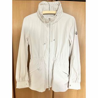 MONCLER - 25日まで価格タグ付き 試着のみ モンクレールLotus0の MONCLER - 25日まで価格タグ付き 試着のみ モンクレールLotus0の