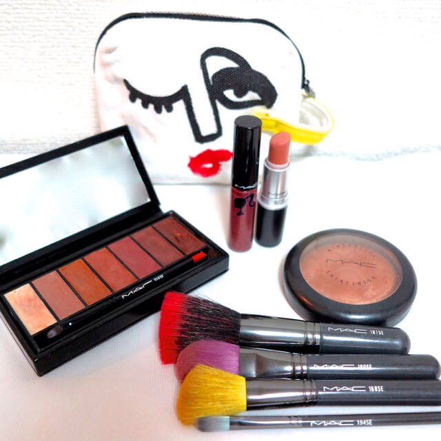MAC - MACフルコスメセット