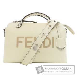 FENDI(ホワイト/白色系)のフリマアイテム一覧 FENDI(ホワイト/白色系)のフリマアイテム一覧