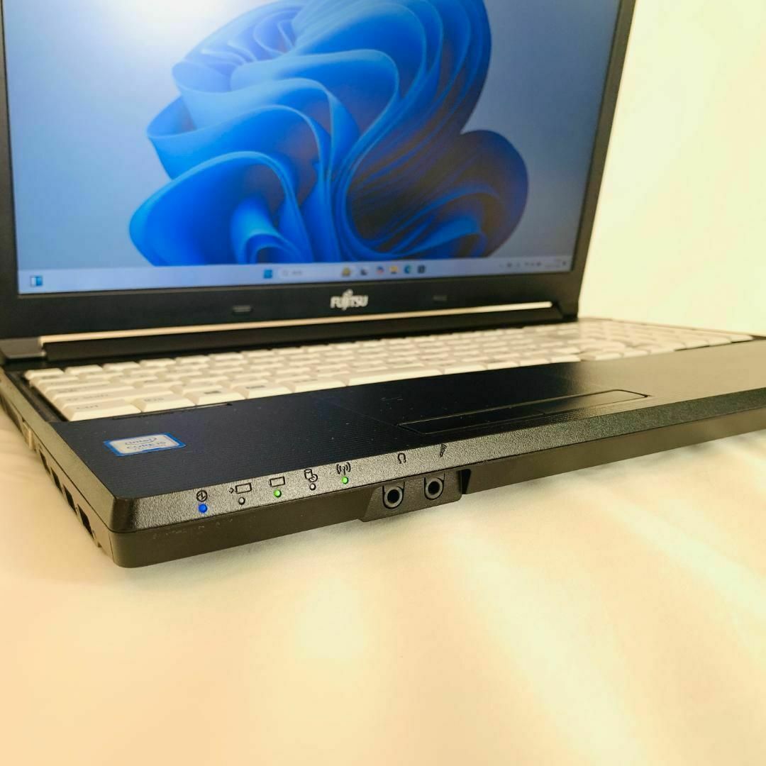 【美品】フルHD/Core-i5第7世代/16GB/SSD256G a F02B 【美品】フルHD/Core-i5第7世代/16GB/SSD256G a F02B
