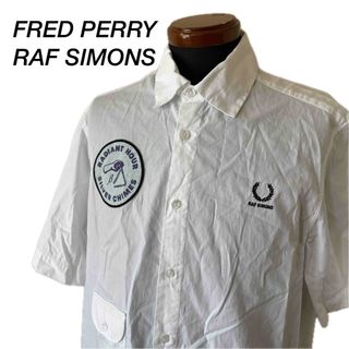 RAF SIMONS(シャツ)のフリマアイテム一覧 RAF SIMONS(シャツ)のフリマアイテム一覧