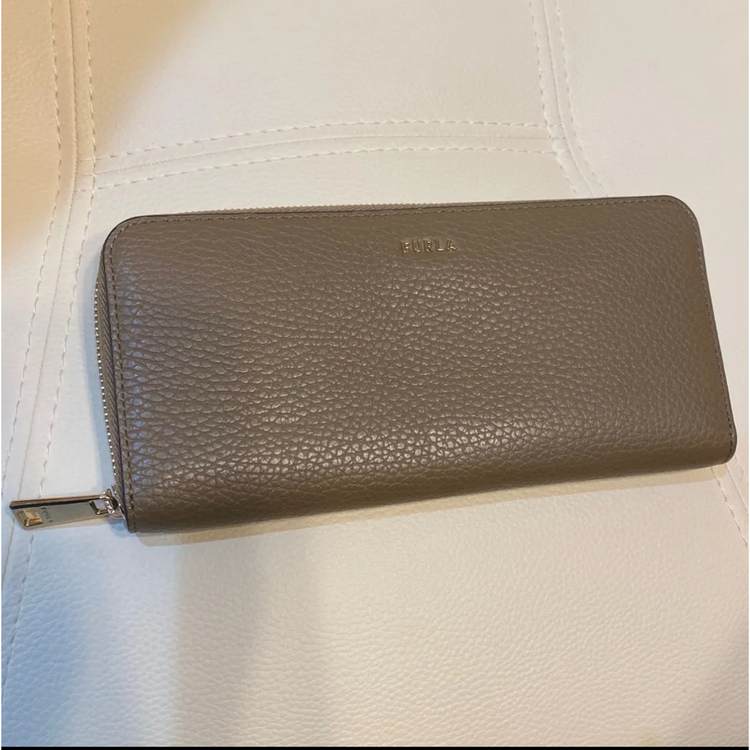 フルラ FURLA 長財布 グレージュ 極美品 フルラ FURLA 長財布 グレージュ 極美品