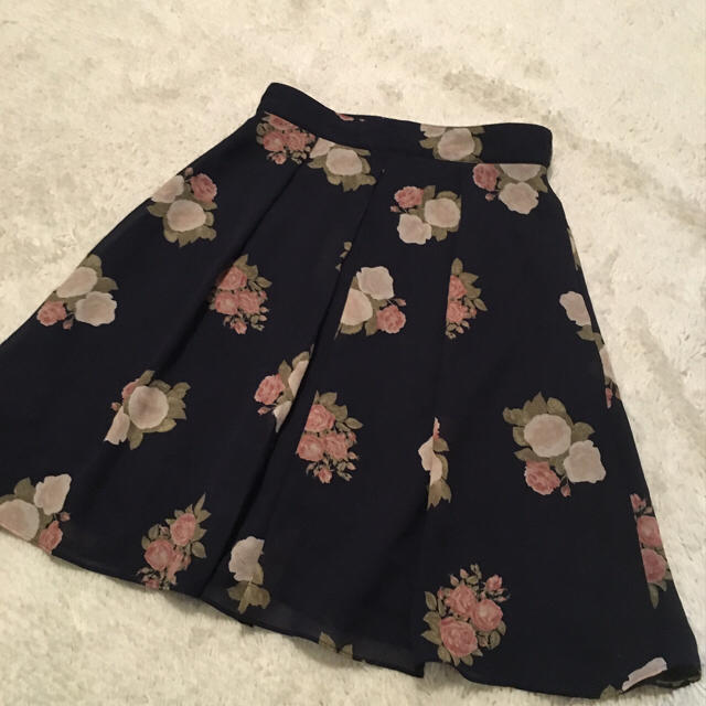 Debut de Fiore(デビュードフィオレ)の春物♡スカート レディースのスカート(ひざ丈スカート)の商品写真