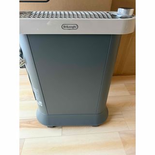 DeLonghi - 【送料無料】デロンギオイルヒーターRADIA DeLonghi - 【送料無料】デロンギオイルヒーターRADIA