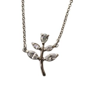 FOXEY - フォクシー ネックレス ペンダント リーフモチーフ FOXEY - フォクシー ネックレス ペンダント リーフモチーフ