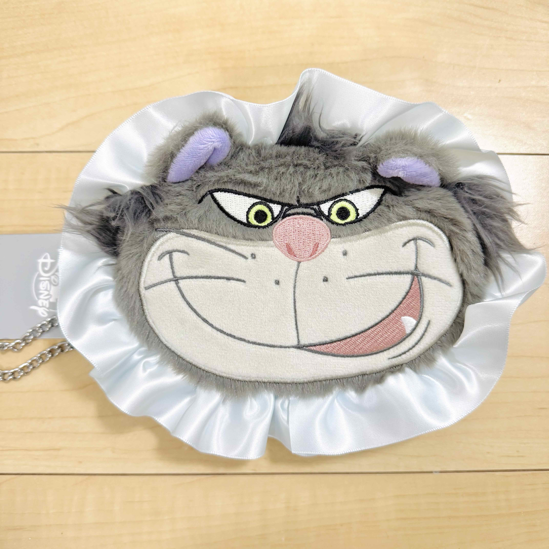 Disney(ディズニー)の【新品/未使用】ディズニーストア ルシファー ポーチ ぬいぐるみキーチェーン エンタメ/ホビーのおもちゃ/ぬいぐるみ(キャラクターグッズ)の商品写真