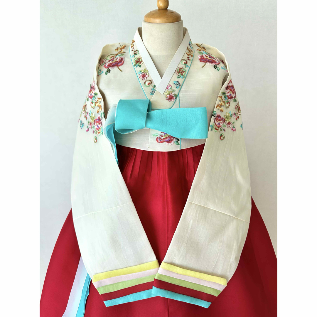 【最安値挑戦】 チマチョゴリ shop|ラクマ hanee's by ハンボクの通販 韓服 ノリゲ付き シルク豪華手刺繍 スーツ・フォーマル・ドレス