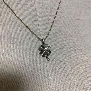 ネックレス　クローバー　四つ葉(ネックレス)