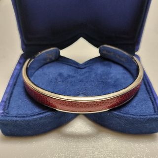 TOD'S(ブレスレット/バングル)のフリマアイテム一覧 TOD'S(ブレスレット/バングル)のフリマアイテム一覧