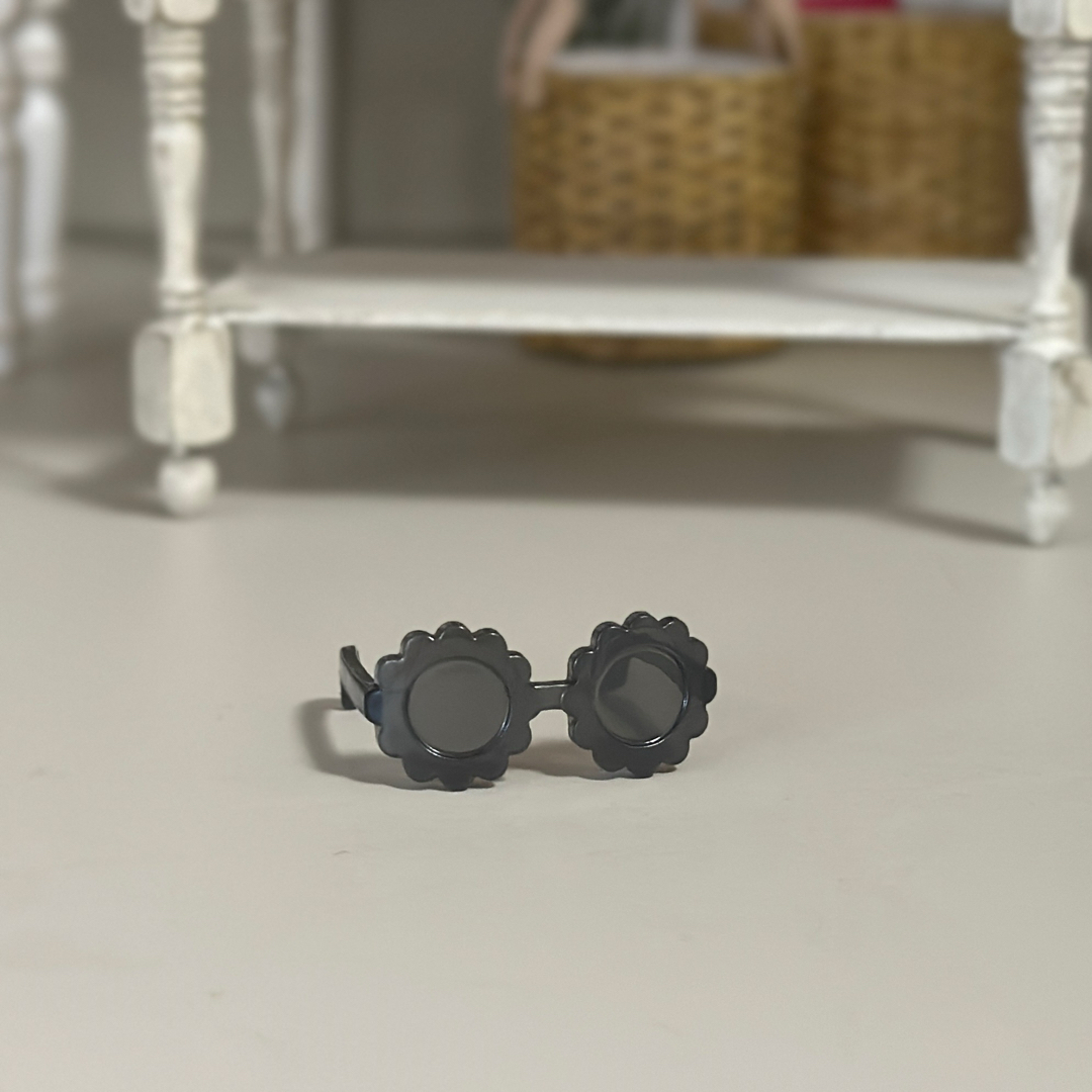 Item Details 