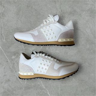 VALENTINO(スニーカー)のフリマアイテム一覧 VALENTINO(スニーカー)のフリマアイテム一覧