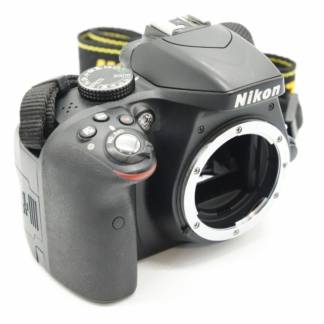 Nikon - 【シャッター回数5923回】□ほぼ新品□ D3300 ボディ Nikon - 【シャッター回数5923回】□ほぼ新品□ D3300 ボディ