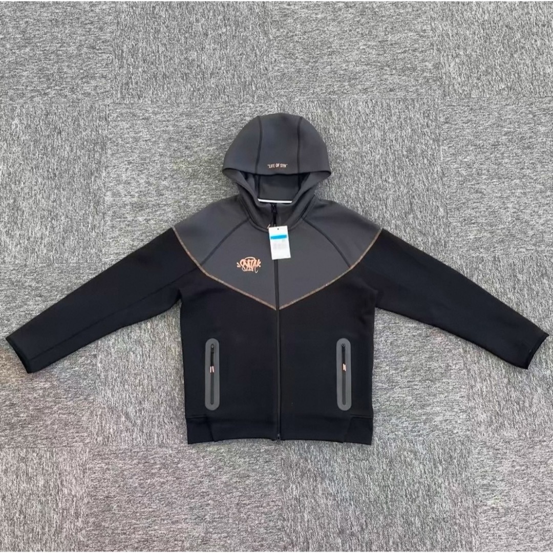 新品Syna World×Nike テックフリース セットアップの通販 by 新品Syna World×Nike テックフリース セットアップの通販 by