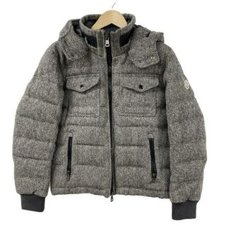 MONCLER(ダウンジャケット ・ グレー/灰色系)のフリマアイテム一覧 MONCLER(ダウンジャケット ・ グレー/灰色系)のフリマアイテム一覧