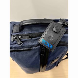 TUMI - 美品 TUMI トゥミ エキスパンダブルトートネイビー SHIPS TUMI - 美品 TUMI トゥミ エキスパンダブルトートネイビー SHIPS