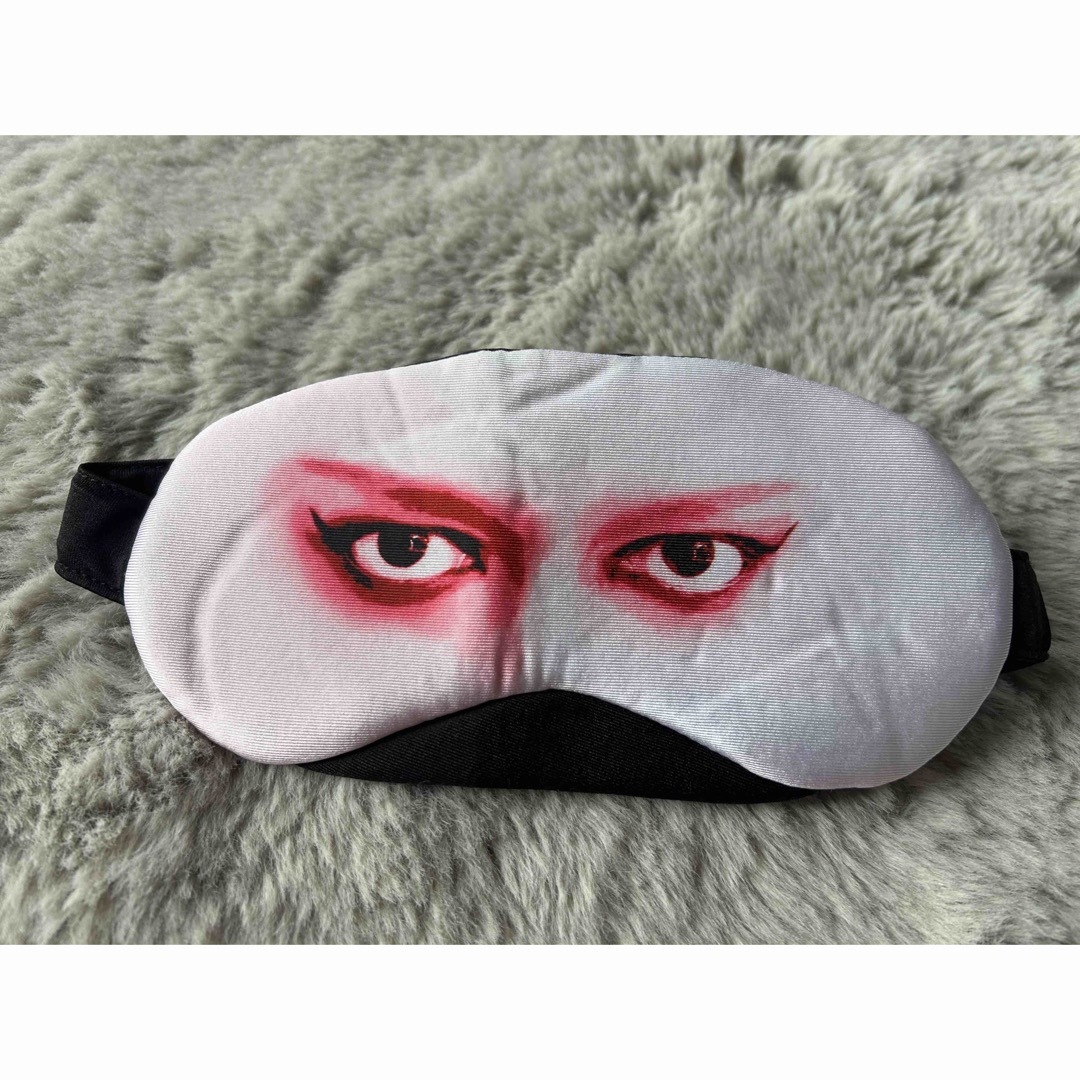 BUCK-TICK 櫻井敦司 あっちゃん アイマスク エンタメ/ホビーのタレントグッズ(ミュージシャン)の商品写真