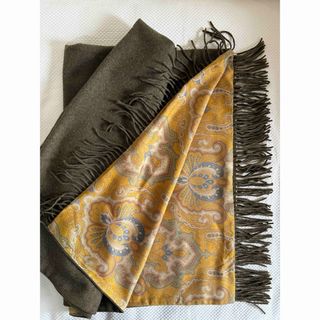 ETRO - 洗練されたデザイン ETRO 正規品 大判ショール 約140×140 ETRO - 洗練されたデザイン ETRO 正規品 大判ショール 約140×140
