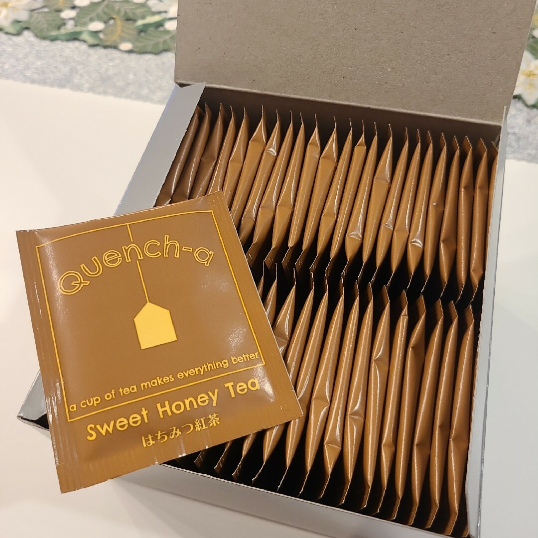はちみつ紅茶 quench-a 50Pの通販 by あっきーな's shop|ラクマ はちみつ紅茶 quench-a 50Pの通販 by あっきーな's shop|ラクマ