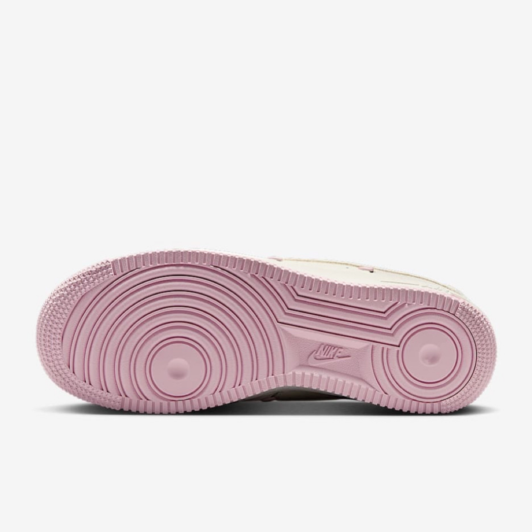 NIKE - 【新品24cm】NIKE W エアフォース1'07 セイル/ピンク NIKE - 【新品24cm】NIKE W エアフォース1'07 セイル/ピンク