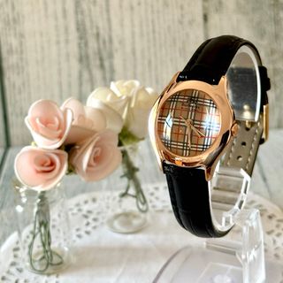 BURBERRY - 正規品【新品電池】BURBERRY 1036/動作良好 ラウンド BURBERRY - 正規品【新品電池】BURBERRY 1036/動作良好 ラウンド