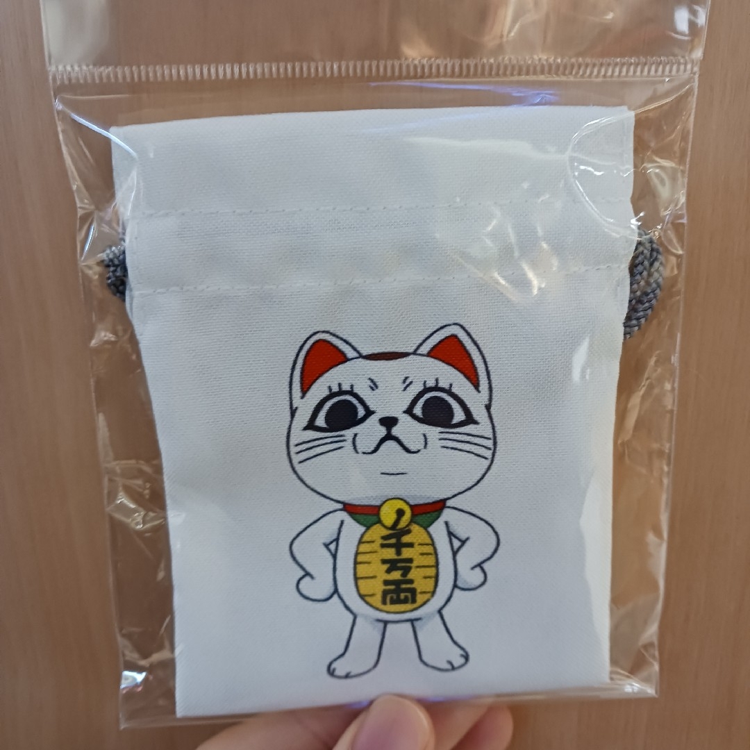ダンダダン ターボババア 豆巾着 ステッカー 東京キャラクターストリート 東京駅 エンタメ/ホビーのおもちゃ/ぬいぐるみ(キャラクターグッズ)の商品写真