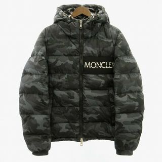 MONCLER(ダウンジャケット)のフリマアイテム一覧 MONCLER(ダウンジャケット)のフリマアイテム一覧
